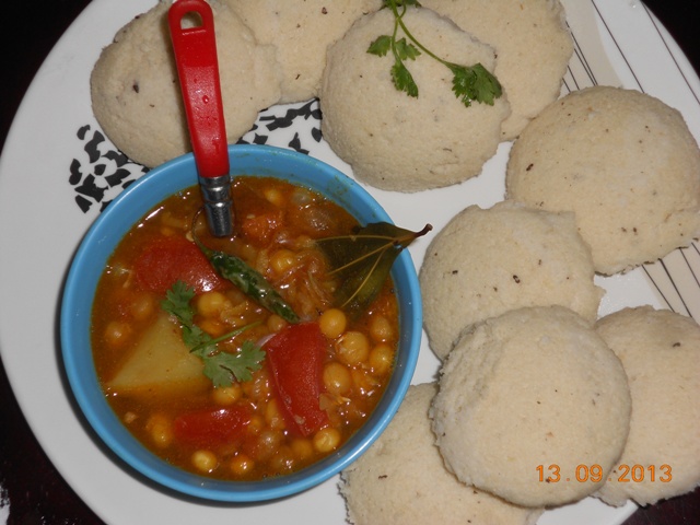 Idli Ghuguni